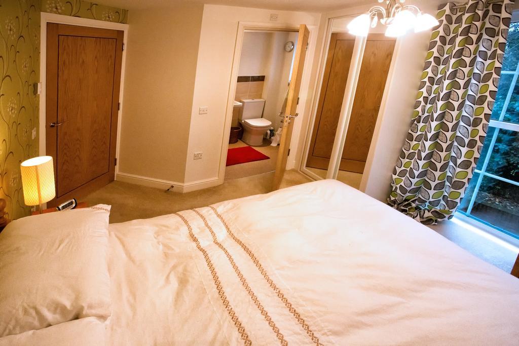 Salisbury 2-Bed Luxury Apartment 部屋 写真